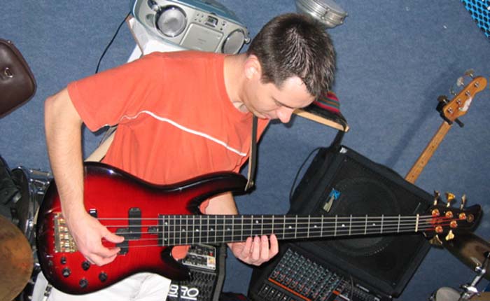 basse 04