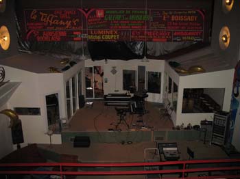 30-Studio Large